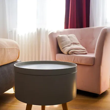 The Platform Bed and breakfast 4*