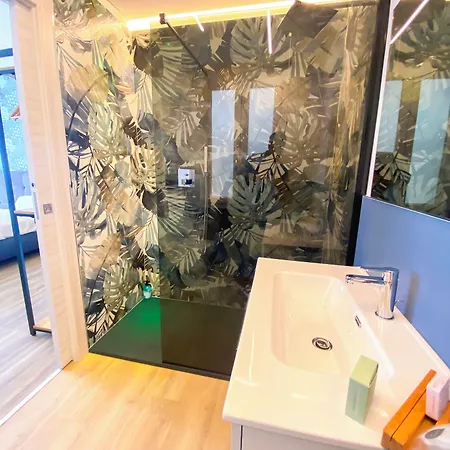 Bed & Breakfast The Platform 4*