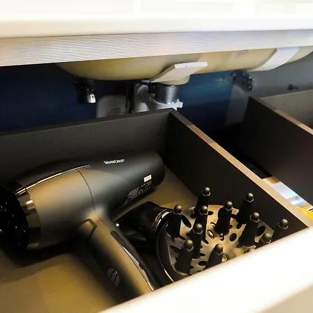 Nocleg ze śniadaniem The Platform